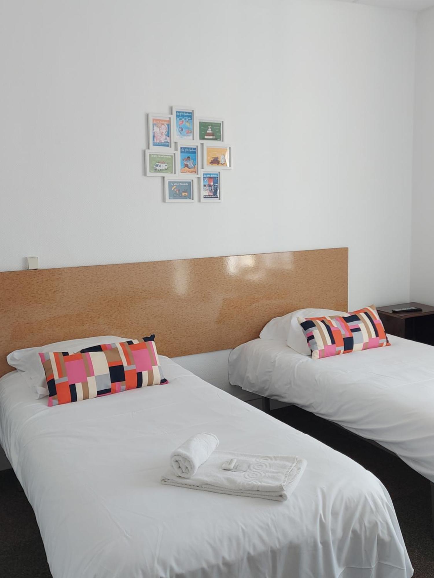 Hotel De Normandie سانت أوبين سور مير الغرفة الصورة